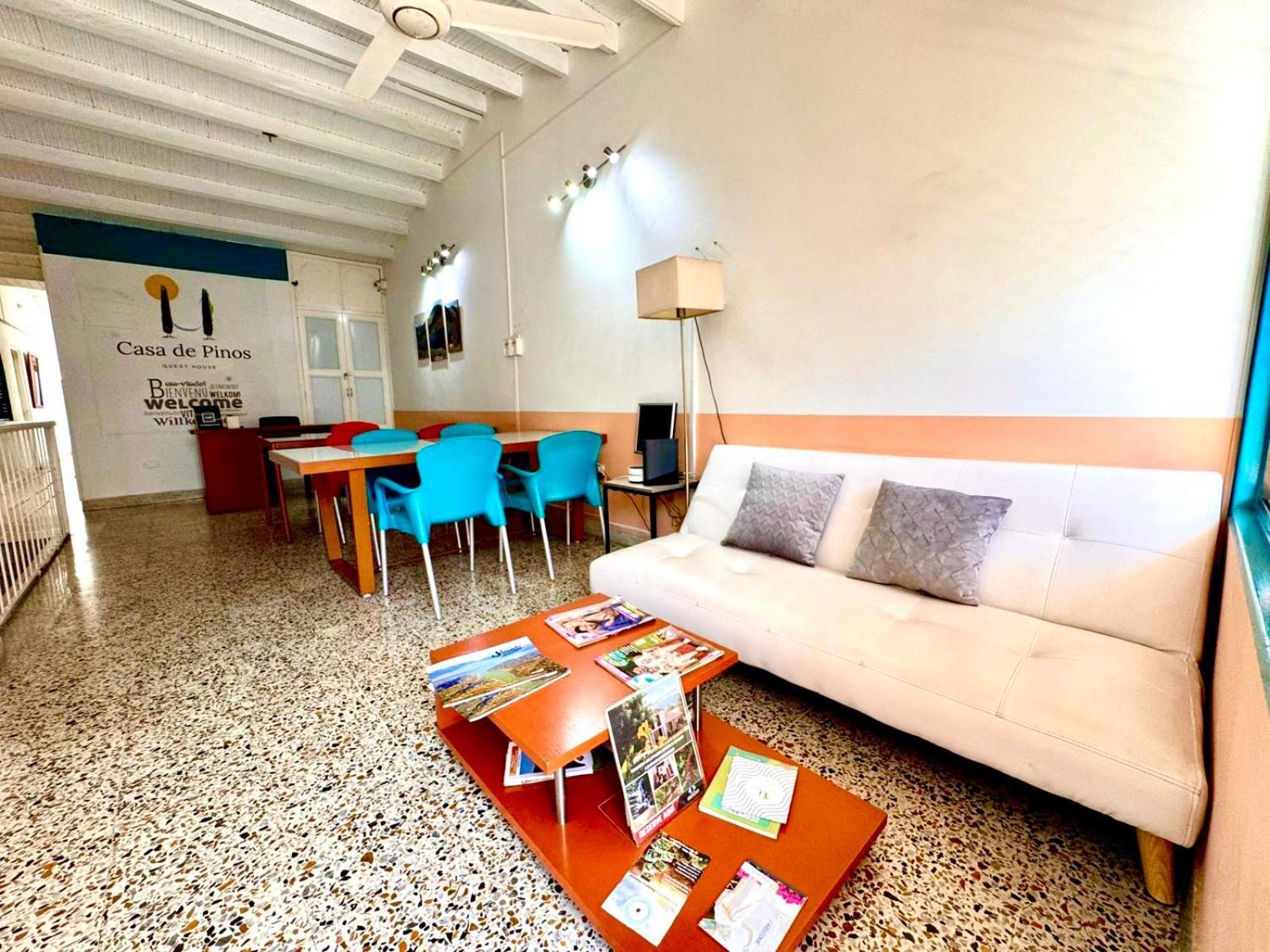Casa De Pinos Hotel Bucaramanga Luaran gambar